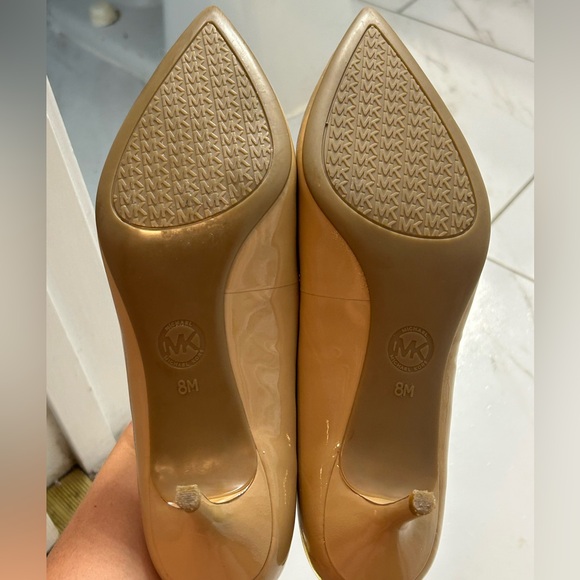 Michael Kors Nude Patent Leather Pumps (8) - Picture 6 of 8